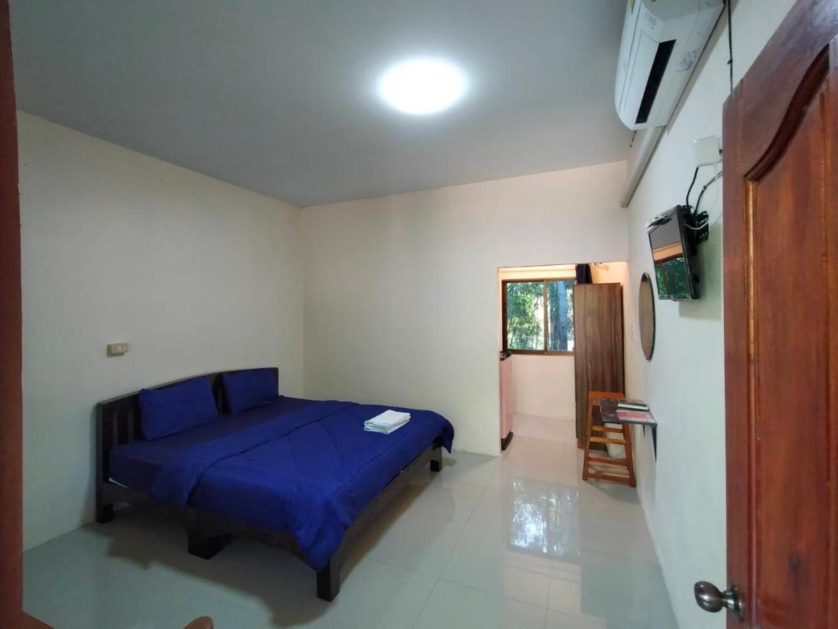 โคบาล ห้องพักรายวัน Chom Thong Bagian luar foto